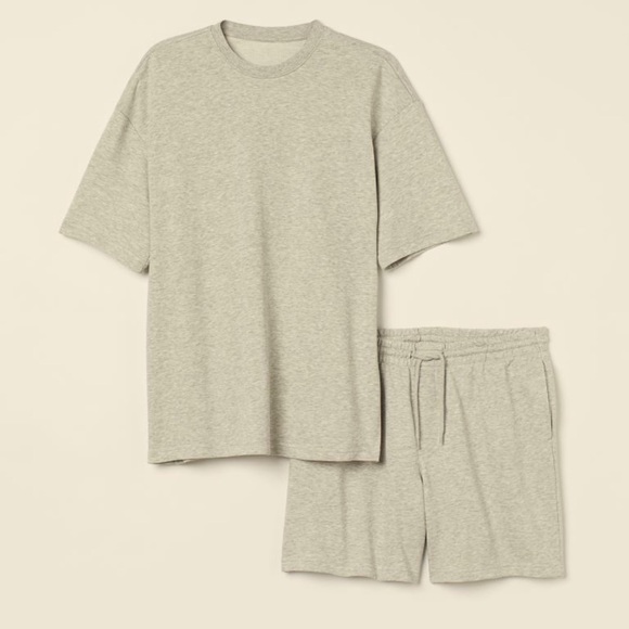 NWT H&M Pajama Set w/ T-shirt & shorts (S) - Picture 1 of 3